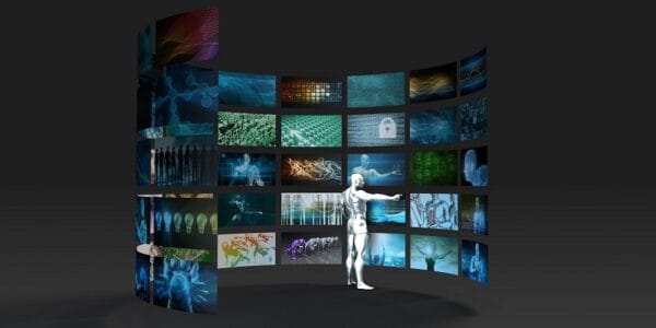 Mobiliário urbano personalizado e com possibilidade de mensurar resultados é a proposta da BizSys